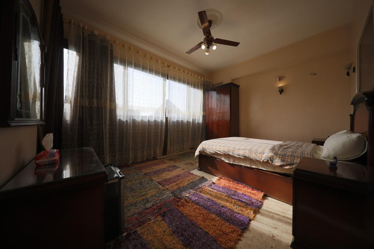 Pyramids Loft Guesthouse Cairo Exterior photo